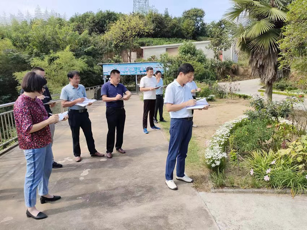 /uploads/image/2022/04/18/8a565a61acc4d8d45994ab857a79c962.jpg 互评.jpg