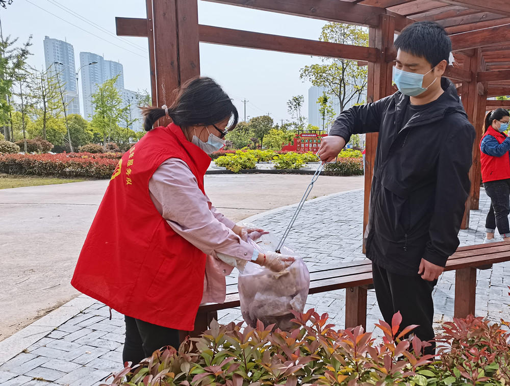 /uploads/image/2022/04/19/549814eb8103c3e4f05542bbcb1f78e2.jpg 碧桂园2.jpg