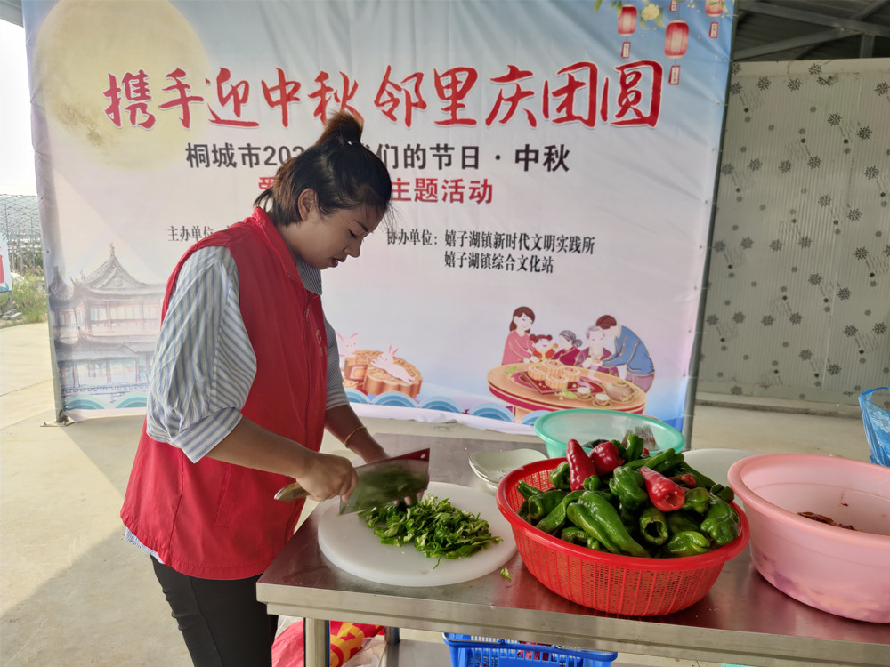 /uploads/image/2022/09/09/7606c42d2082918244a9a34910de16dd.jpg 图为活动现场3(1).jpg