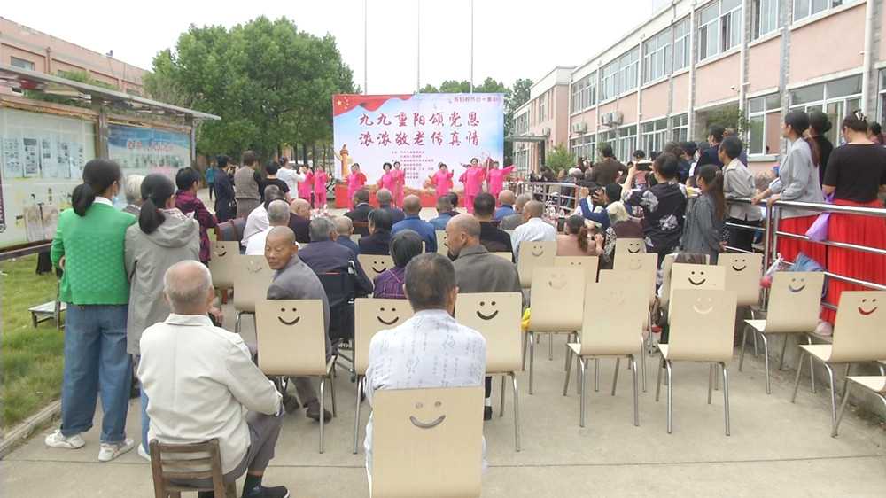 /uploads/image/2022/09/25/09d1f481b7bc14cf817301a9c13c1ec4.jpg 图为活动现场2.jpg