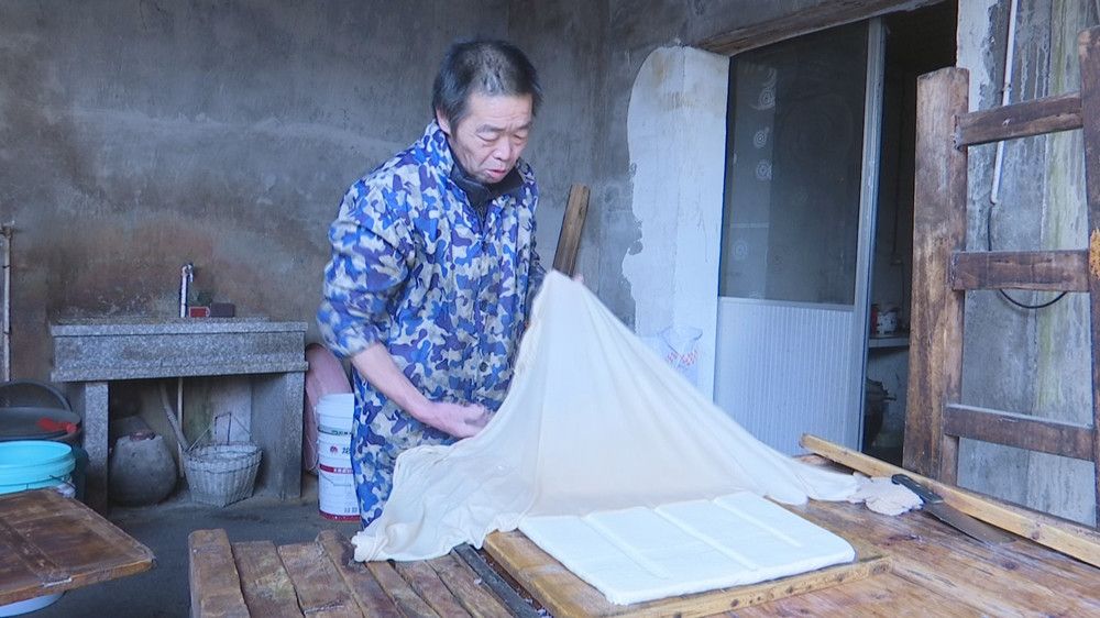 /uploads/image/2023/01/17/4807e612e18cac94f5b5602cdf872ea9.jpg 豆腐2.jpg