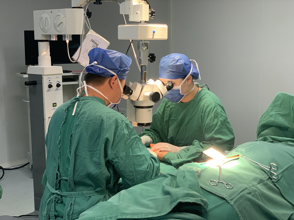 /uploads/image/2023/06/16/9e96a299f391ca33fca945bdc58c3232.jpg 华鑫医院手足外科1.jpg