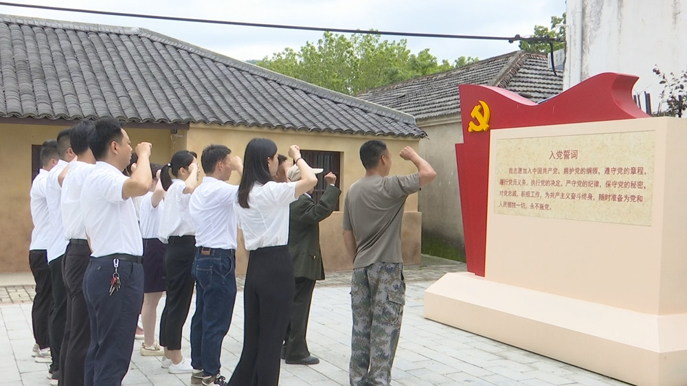 戴长春饭店 (1).jpg