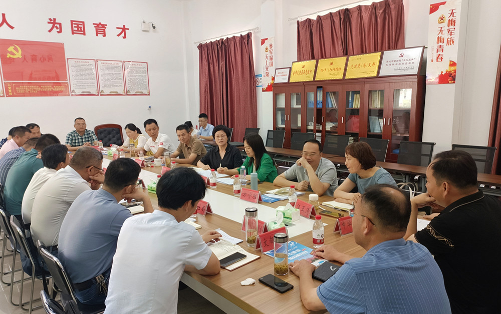 /uploads/image/2023/07/20/8f20bd6e6e537bd07cdf8e761020f10a.jpg 市人大开展职业教育专题调研座谈会.jpg