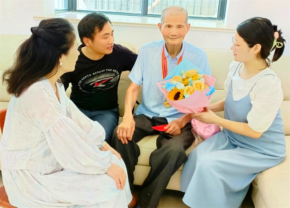 /uploads/image/2023/07/20/9aa40c5d7b484159c7fb76f16f5bc00b.jpg 12.jpg