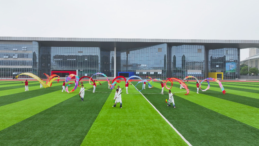 /uploads/image/2023/08/08/eb256ca98512f02b280113f0201da440.jpg 图为桐城市全民健身日展示展演活动现场.jpg