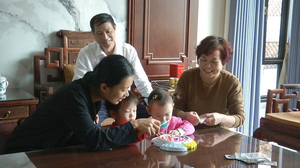 /uploads/image/2023/10/17/d58cd3341964cee72eca8e1d0a9d8c0a.jpg 陈金花2.jpg