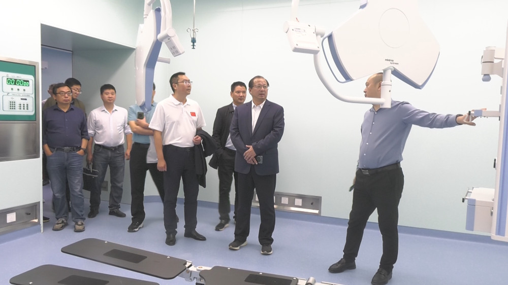 /uploads/image/2023/11/02/d690ed720b66f63a824884f64ccb5e2d.jpg 图为调研现场8.jpg