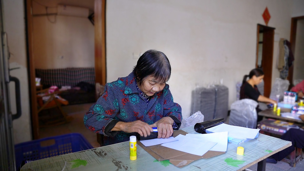 /uploads/image/2023/11/24/7a30d4e5f2c7b8cfff66449f0a64ace4.jpg 江玉泉:七旬老人勇救落水儿童.jpg