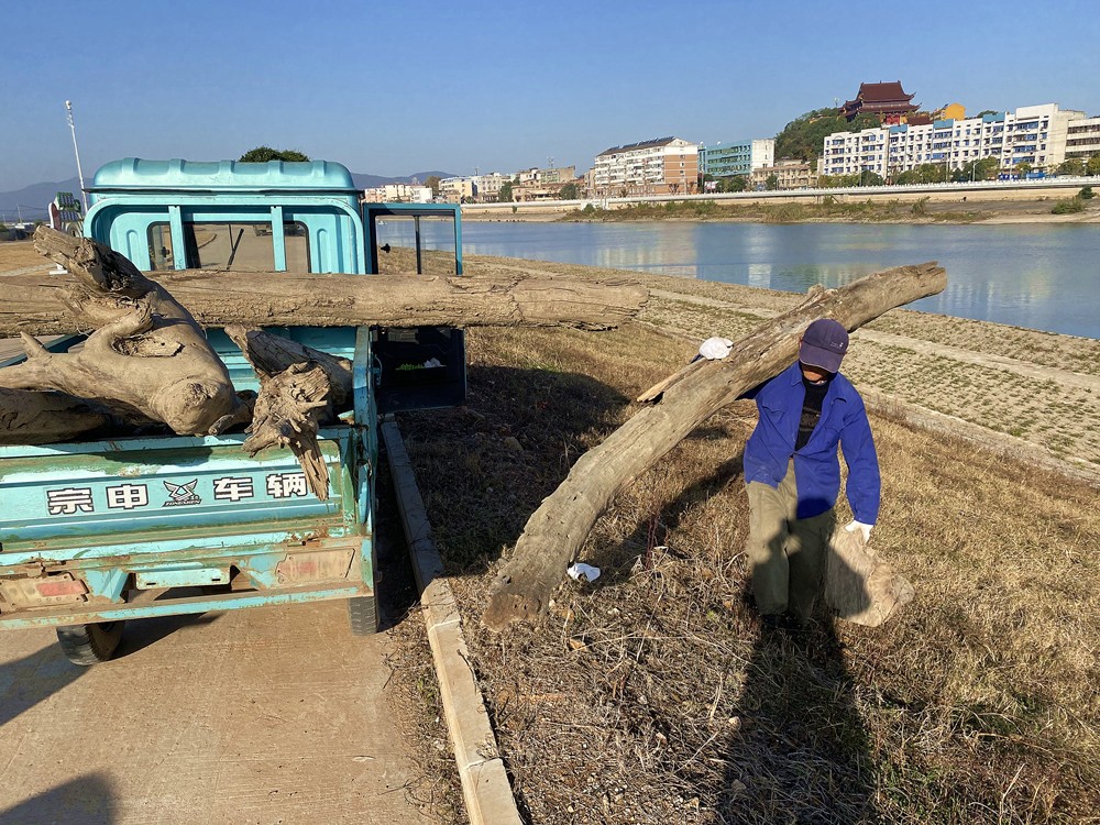 /uploads/image/2023/12/15/130e0621d3020f2c5241a113d87c3feb.jpg 6.jpg