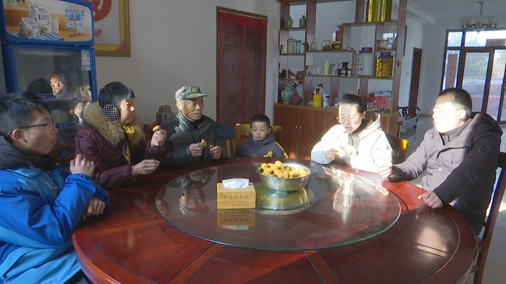 /uploads/image/2023/12/28/37cb37b3fe1645c01219130a64058f53.jpg 范岗.jpg