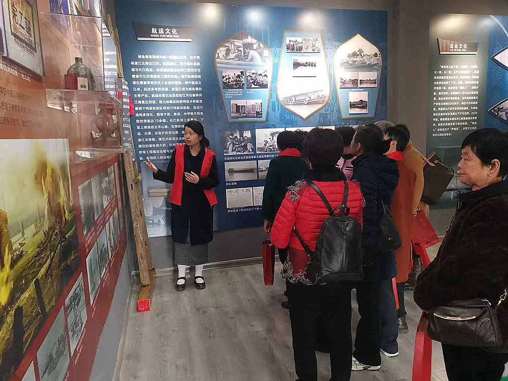 2常态化开展水乡陈列馆讲解活动_副本.jpg