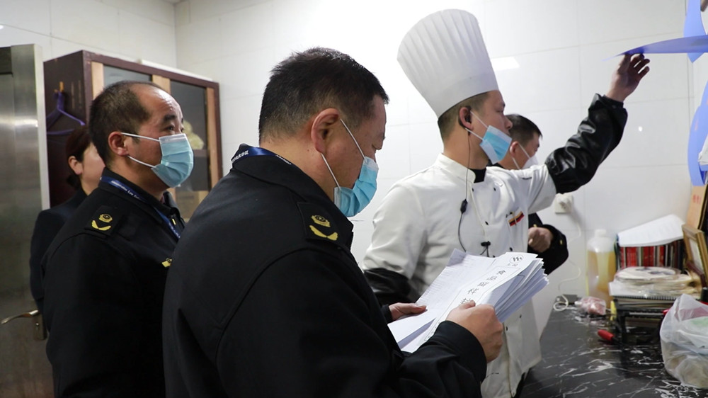 安徽桐城：“年夜饭”专项检查 守护舌尖上[00_00_54][20240130-154442].jpg