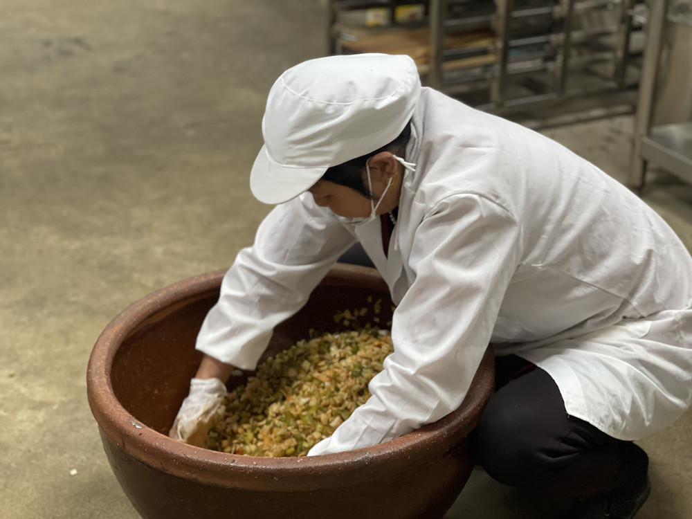 /uploads/image/2024/04/17/f8b478710f32fd41fd82b31c08a8c3d0.jpg 图为张徽英工作照片.jpg