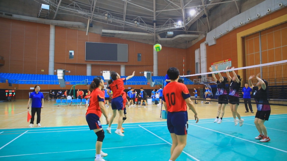 /uploads/image/2024/09/29/2b03ddc0f1e069ac5bef78173a5e858a.jpg 图为比赛现场2(1)_副本.jpg