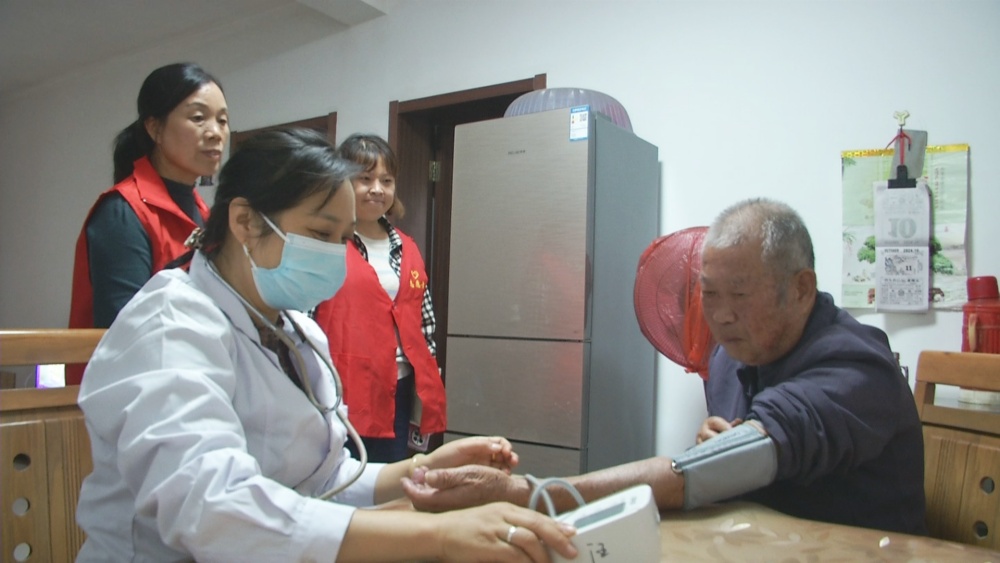 /uploads/image/2024/10/12/7e9d0c79119fcd98a2e3233771f18888.jpg 盛唐社区重阳节活动5.jpg