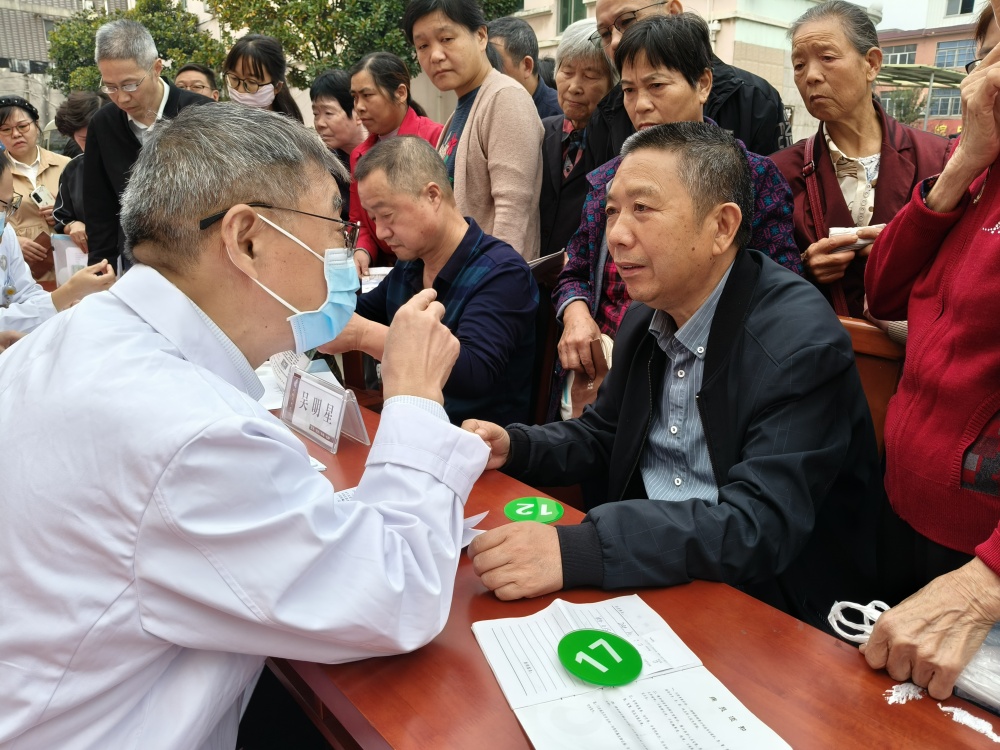 /uploads/image/2024/10/14/42ce81f5d524fd0d9f14377c00f543d4.jpg 图为活动现场2(3).jpg