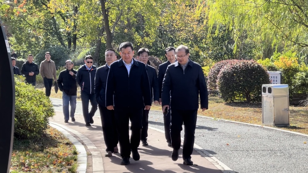 /uploads/image/2024/11/28/00118ad099e9d13bff6a697da0b45b95.jpg 政协调研(1).jpg