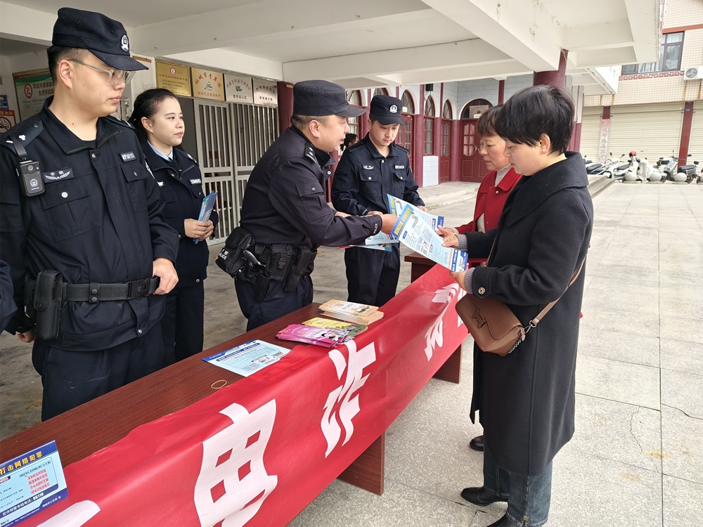 /uploads/image/2024/11/29/766f95f50e41afd47dfb76c01387de14.jpg 5.jpg