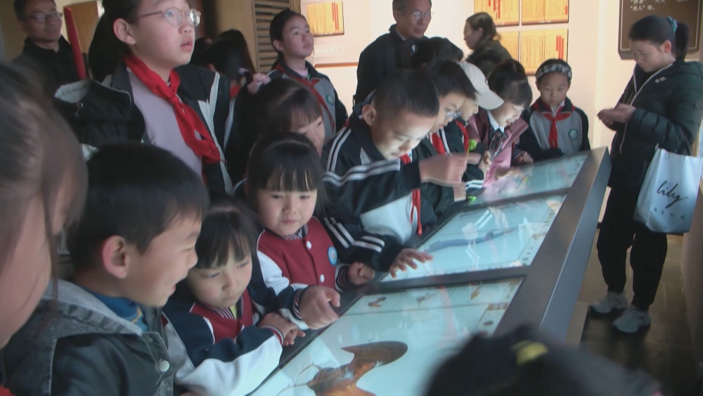 /uploads/image/2024/12/02/fed29bdee9662bd2cb3f7e12713e69fc.jpg 图为研学活动现场4.jpg