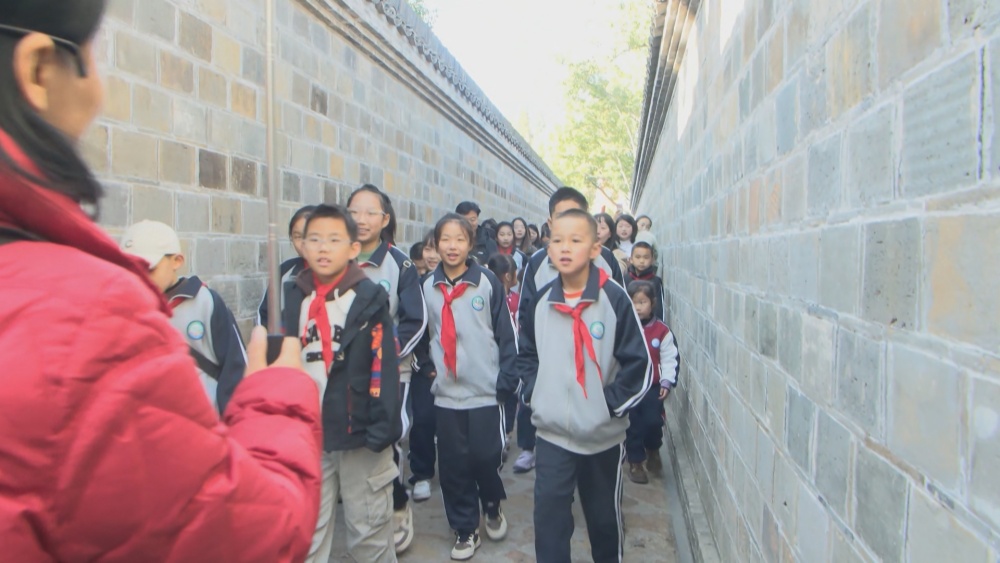 /uploads/image/2024/12/02/82f528f8af2b82612b09806d9e18557d.jpg 图为研学活动现场3.jpg