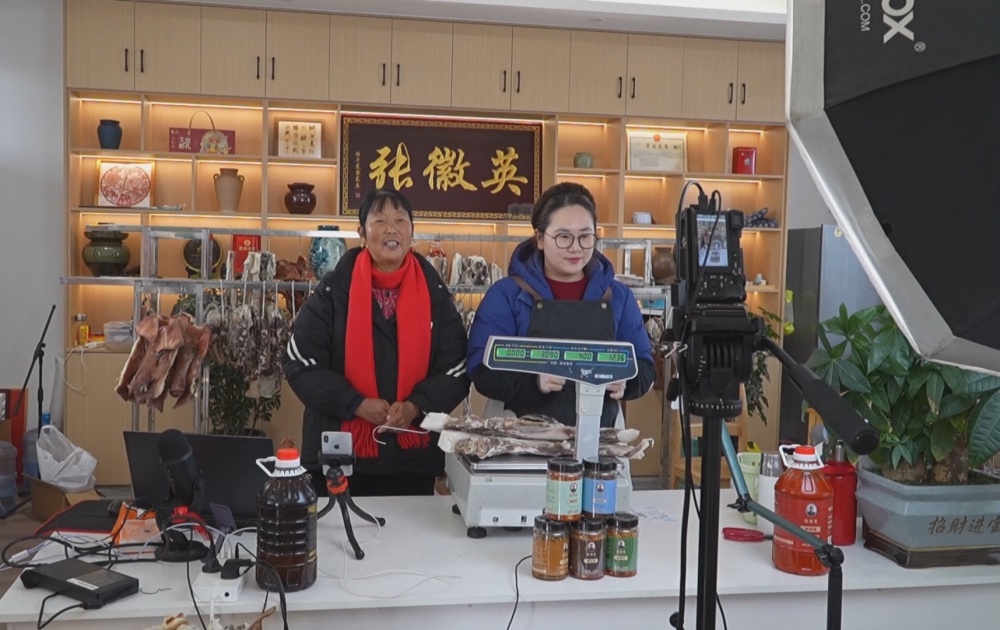 /uploads/image/2025/01/06/7ee1e42e51efa5217cdb64a72dcc9ccf.jpg 咸菜.jpg