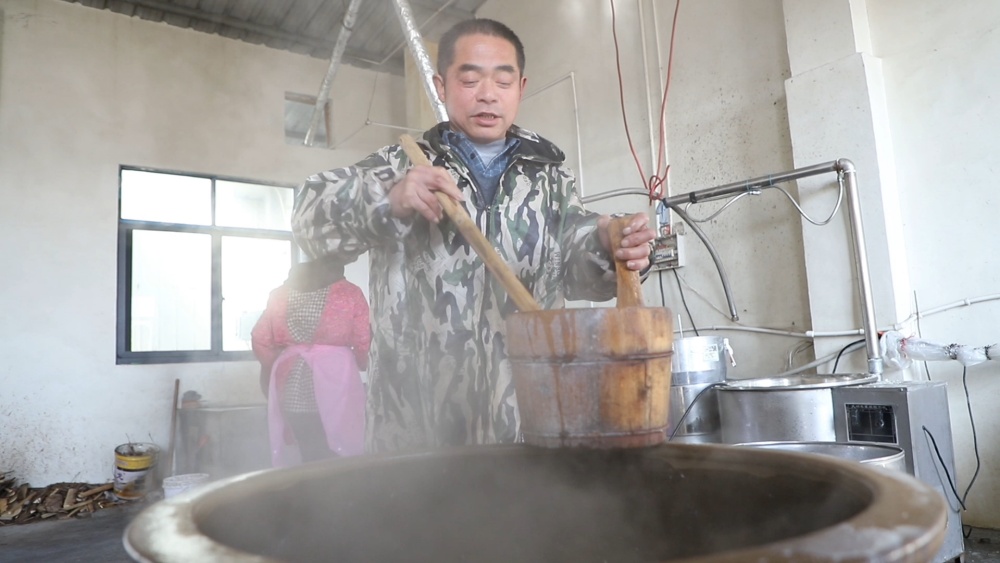 安徽桐城：过年做豆腐，传统年味浓（桐城台[00_04_49][20250117-101959].jpg