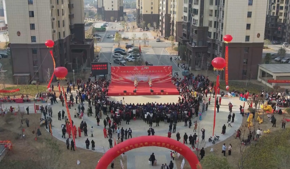 /uploads/image/2025/01/21/7a9d865bef372e6073d084800356e16c.jpg 村晚.jpg