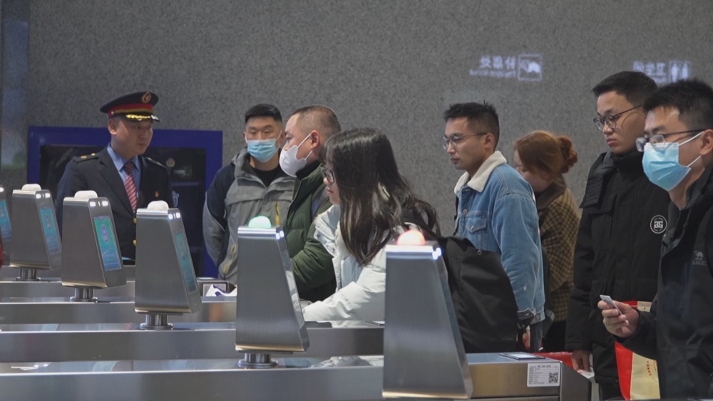 /uploads/image/2025/01/27/28de2d749d61fc08e3443328b4c4fecf.jpg 高铁(1).jpg