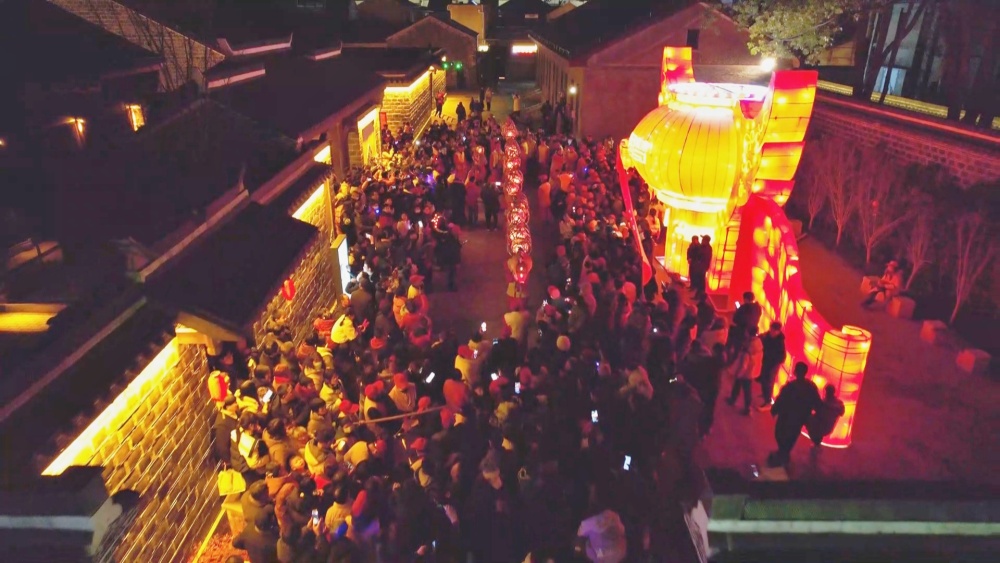 /uploads/image/2025/02/06/0ba6a9be2191a040aa89ed6a04900999.jpg 龙灯.jpg