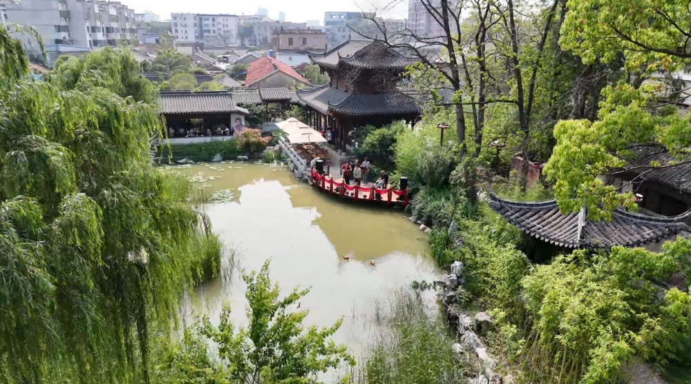 /uploads/image/2025/05/26/a631b7abf4bfd1500316b9fb627d8de6.jpg 六尺巷景区再“上新” 五亩园精彩开园!1.jpg