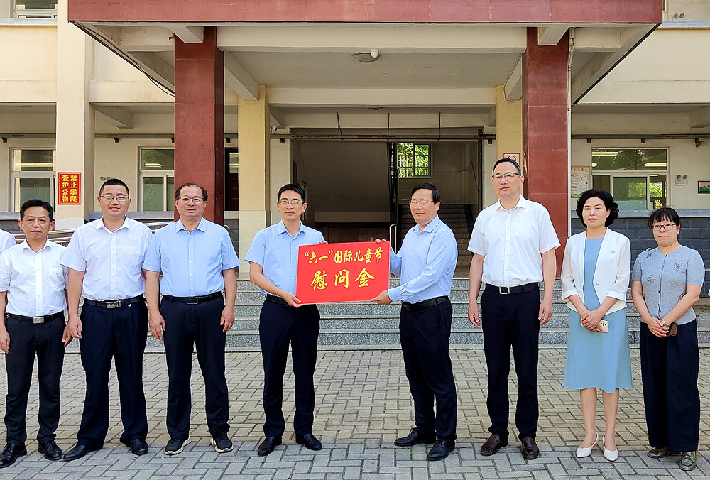 /uploads/image/2025/05/29/3c8386edbb0dc3340f1f4903eda32930.jpg 40.jpg