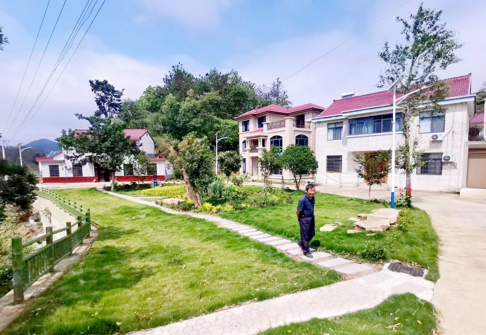 /uploads/image/2025/06/13/5db755f8e47dcd32c70f35e52f32b675.jpg 黄甲镇宜居桐城行动.jpg