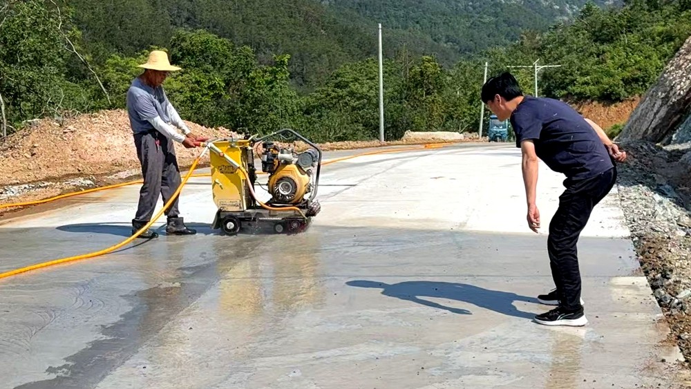 /uploads/image/2025/06/13/dc4f9ed0f0c9464997a7245e069e405e.jpg 16dd8e2de2dc52cfb4a89800c36bbe5_副本.jpg