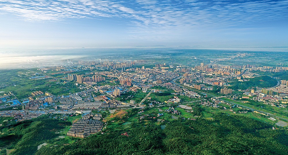 /uploads/image/2025/07/28/23de2970836fb1edbd2fb3bc6edc8306.jpg 市区3.jpg