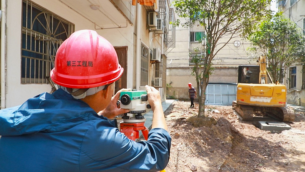 /uploads/image/2025/07/28/c9c0fed66ed7bf1c1e212234aaf96494.jpg 老旧小区改造.jpg