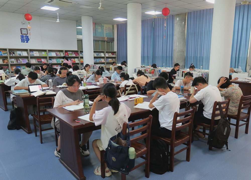 /uploads/image/2025/07/28/1f7beae31ec989e636959adf31c72096.jpg 阅读.jpg