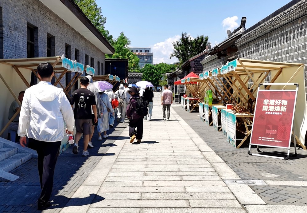 /uploads/image/2025/08/19/acf8aeed2b4969355c5197b0a58b956d.jpg 0818_6.jpg