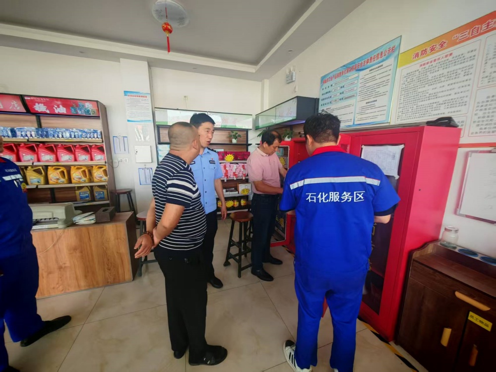 /uploads/image/2025/08/21/cca4b3b5ecb2f24e79610c36f3a51520.jpg 安全生产图片2_副本.jpg