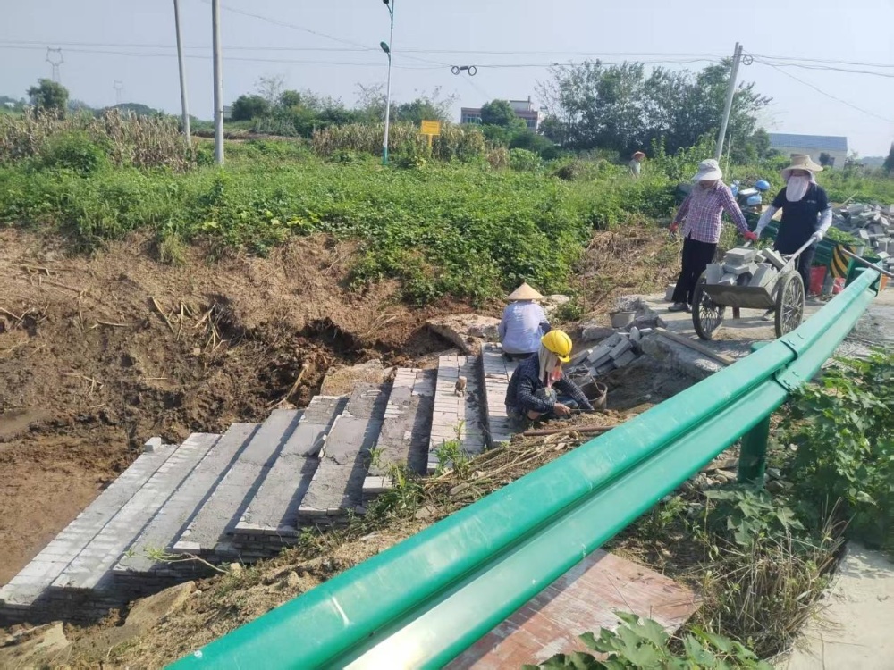 /uploads/image/2025/09/05/94fd76077c918f3df26d87f6f688c66e.jpg proxy (1).jpg