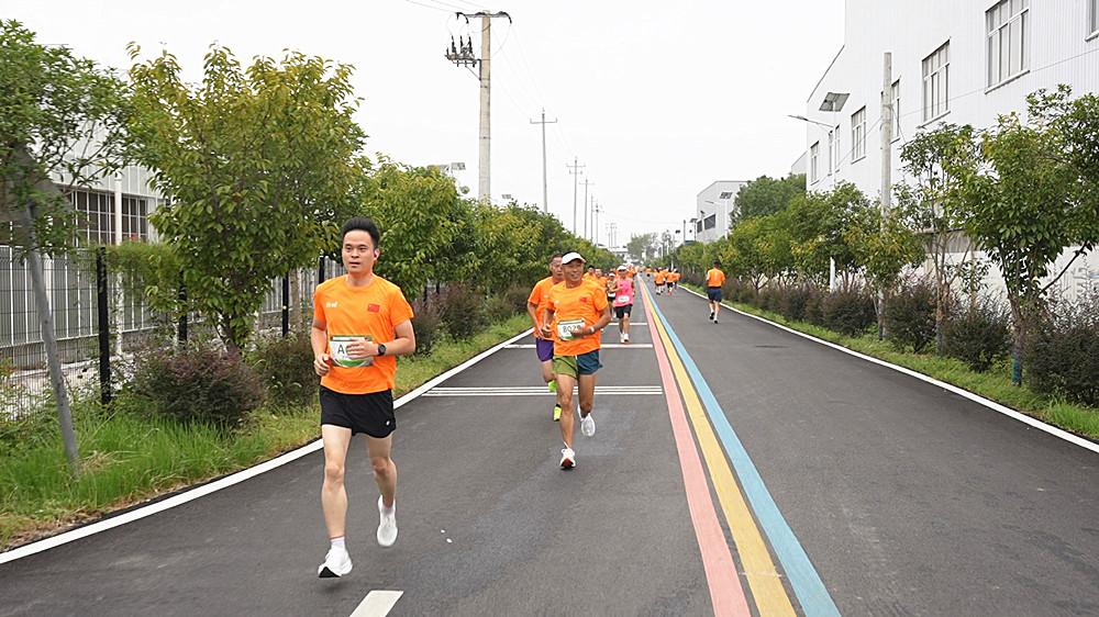 /uploads/image/2025/10/13/2aefb0ebf7405fb28df5b25bb0194f4e.jpg 健康跑 (1) (1)_副本.jpg