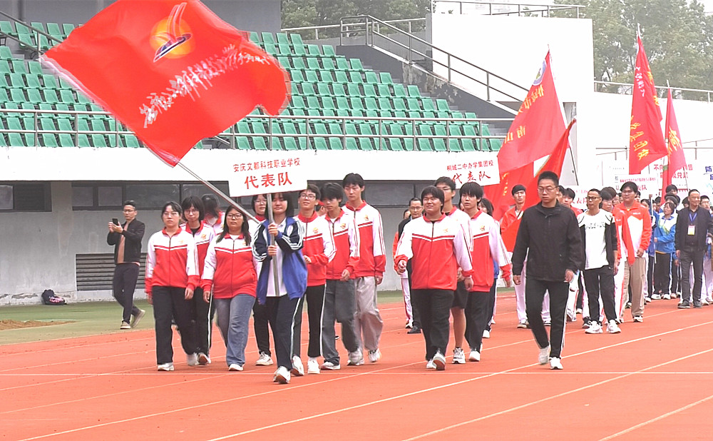 /uploads/image/2025/10/17/daa950ab6ec3fc88a12688c3d4153387.jpg 12_副本.jpg