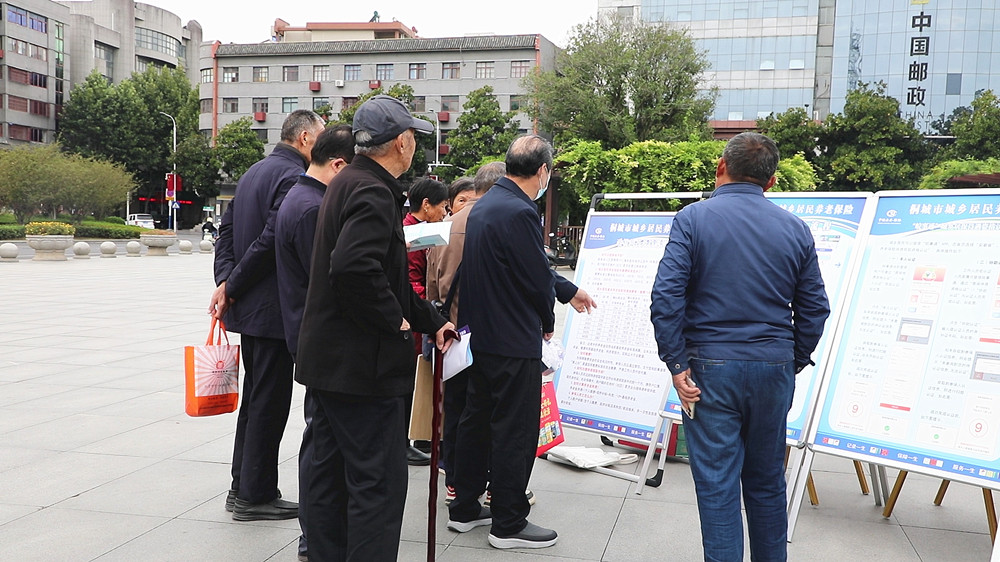 /uploads/image/2025/10/22/40280b4e705ab2c74da24d23092637f0.jpg 重阳节 (2)_副本.jpg