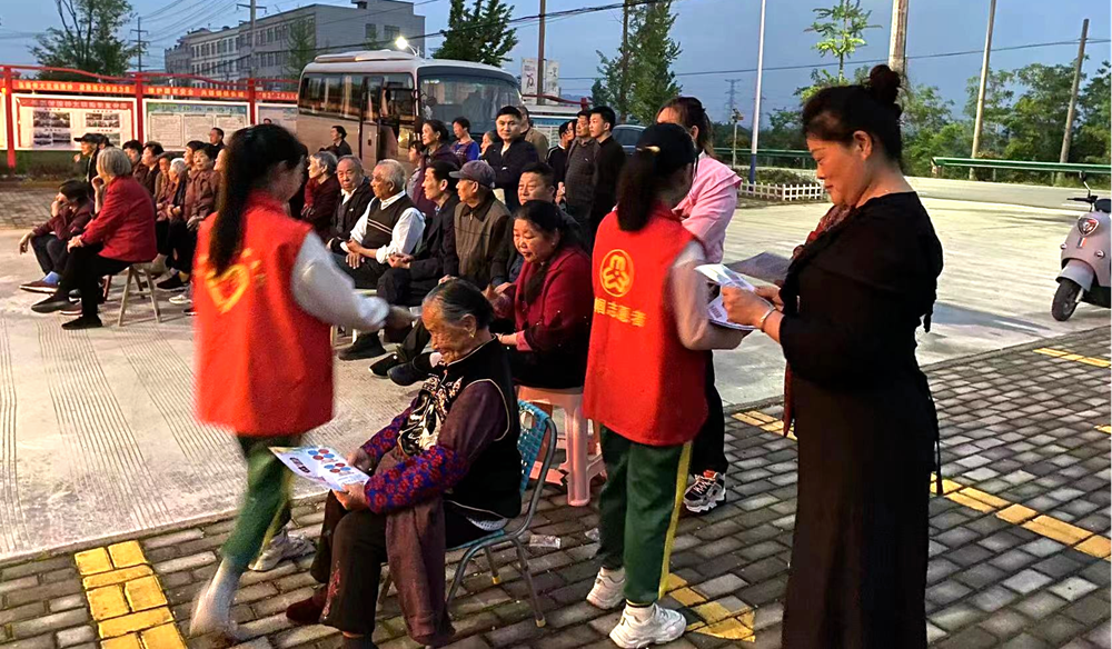 /uploads/image/2025/10/24/6d02cea935f1abf82bb6202765816338.png 2.png