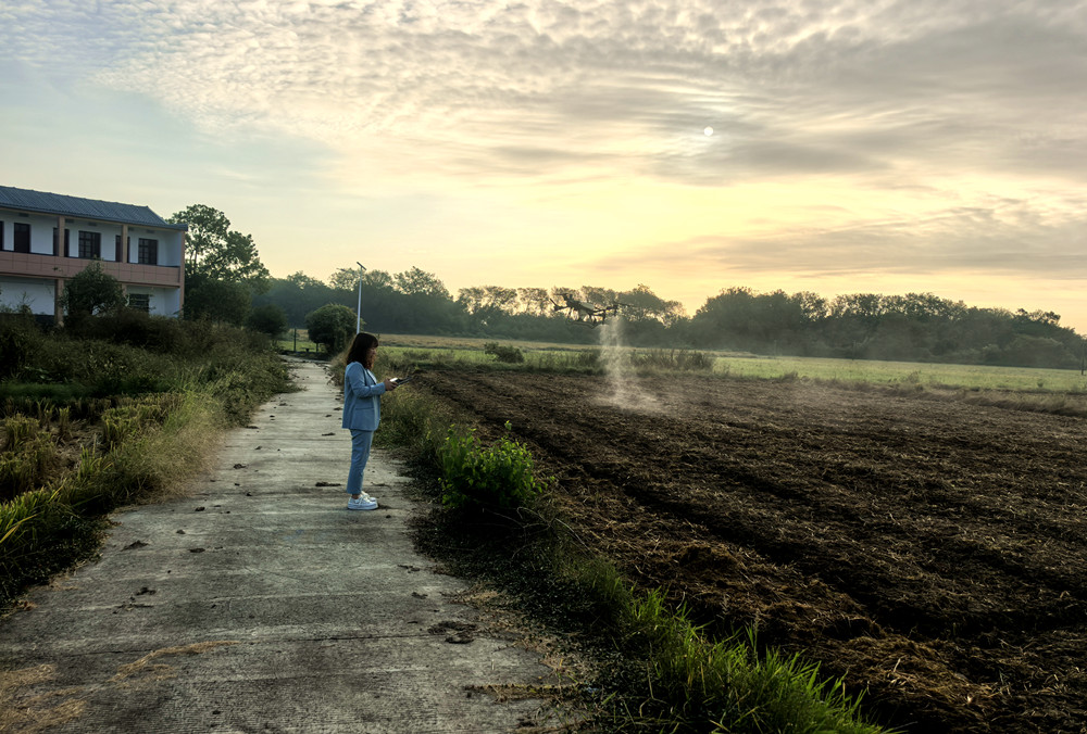 /uploads/image/2025/10/24/dac95af52aead642219b0b69bc969b6b.jpg 10.jpg