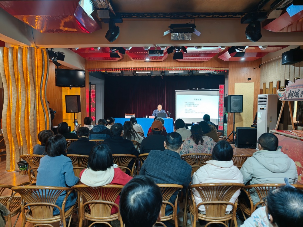 /uploads/image/2025/11/28/654b3615d1f37e7342c8e7496ad90473.jpg 夜校_副本.jpg