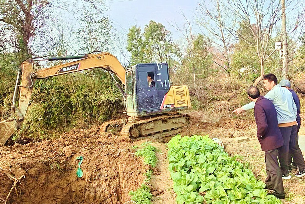 /uploads/image/2025/12/04/0f71b0e90778af8840088d7d4d5df2f2.jpg 0.jpg