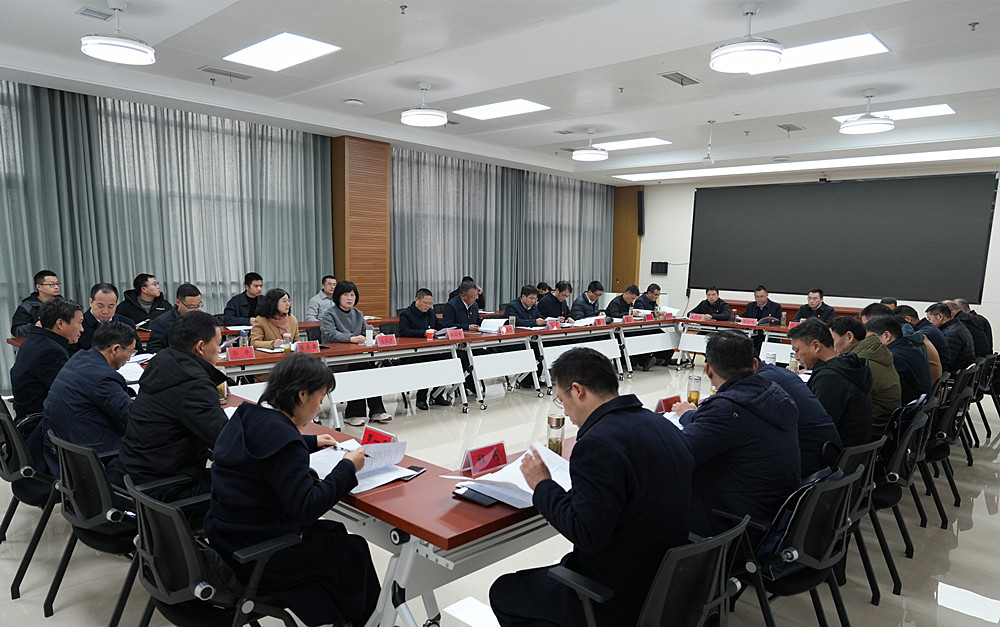 /uploads/image/2025/12/19/485265ba1f6cf905abe8c34edb7dcc04.jpg 5分组讨论现场_副本.jpg