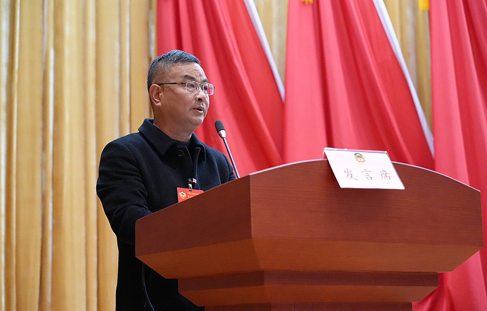 /uploads/image/2026/01/13/15c4d5178a0e5f760af09e168a2090ab.jpg 张军_副本.jpg