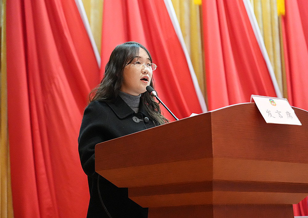 /uploads/image/2026/01/13/8b3be9b307e218c57196541d54d7b793.jpg 华玲_副本.jpg